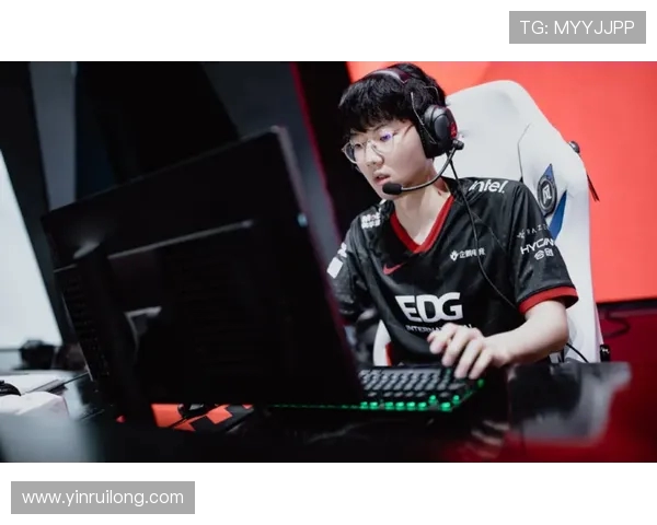 BLG与LNG激战正酣 谁能在LPL赛场上笑傲群雄?